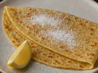 Crêpe con azúcar y limón en la carta de Lunzar Bar Alicante