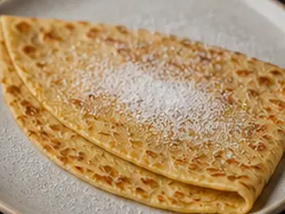 Crêpe con azúcar en la carta de Lunzar Bar Alicante