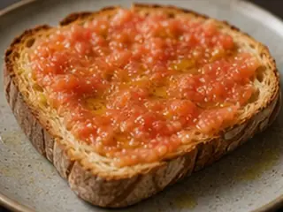 Tomate en la carta de Lunzar Bar Alicante